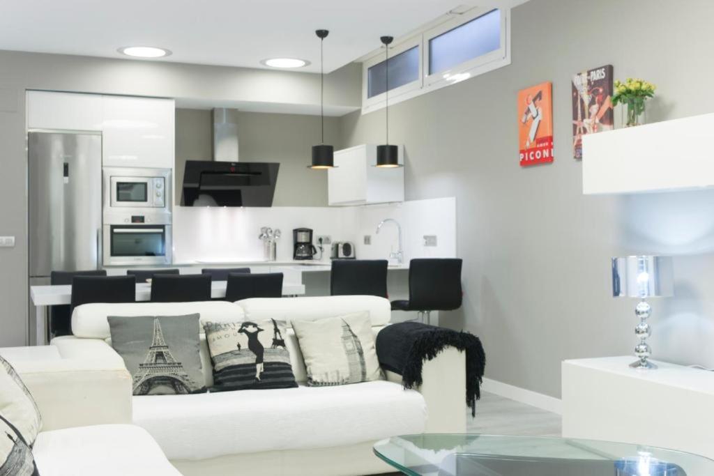 Apartment Dreams